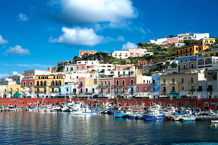 A view of Ponza, a gem in the Mediterranean. Book now our Ponza boat excursion tour.